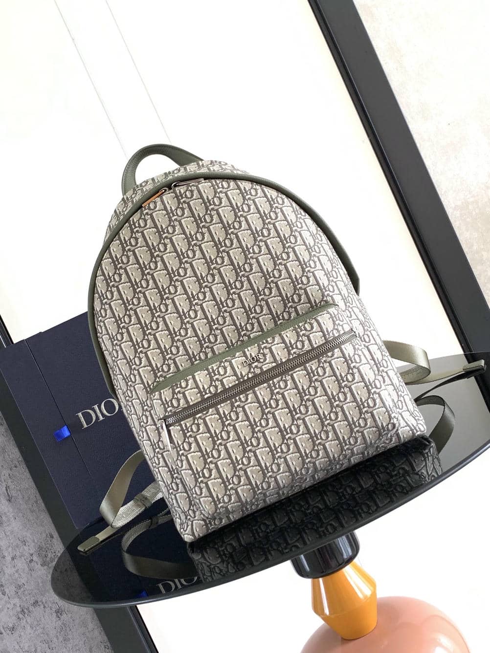 00104 Dior Man Bag